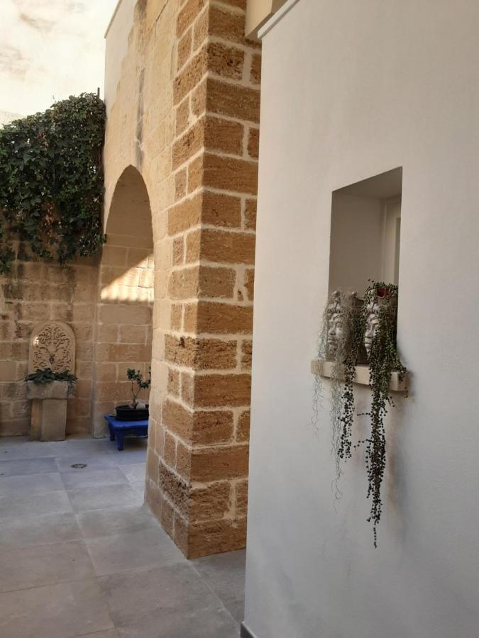 Le Luminarie Bed & Breakfast *